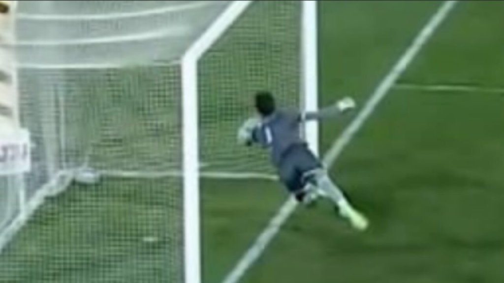 عکس‌| واکنش کنایه‌آمیز یک استقلالی به صحنه جنجالی پرسپولیس