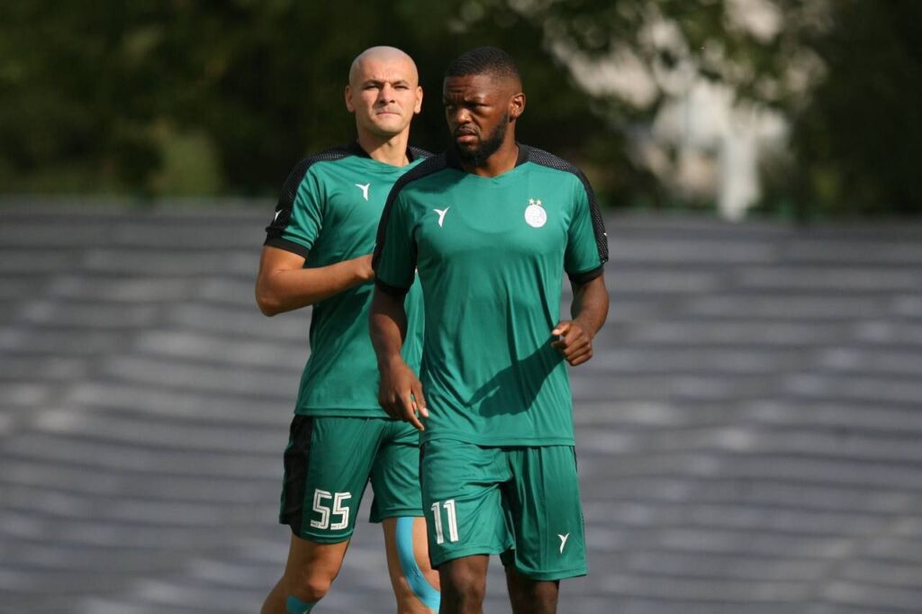 پیروزی استقلال با گلزنی کوین یامگا