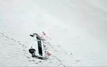 پیدا شدن مینی‌بوس دفن‌شده زیر بهمن پس از ۴ ماه!