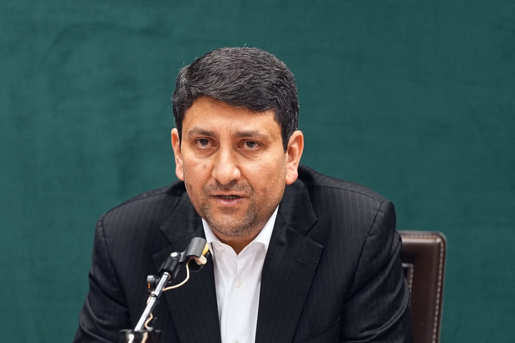 وزیر ارتباطات: زندگی بدون دسترسی آزاد به ارتباطات میسر نیست