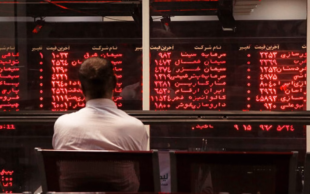 علت ریزش سنگین بورس چیست؟/ اکبرپور: بازار از نظر بنیادی همچنان ارزنده است