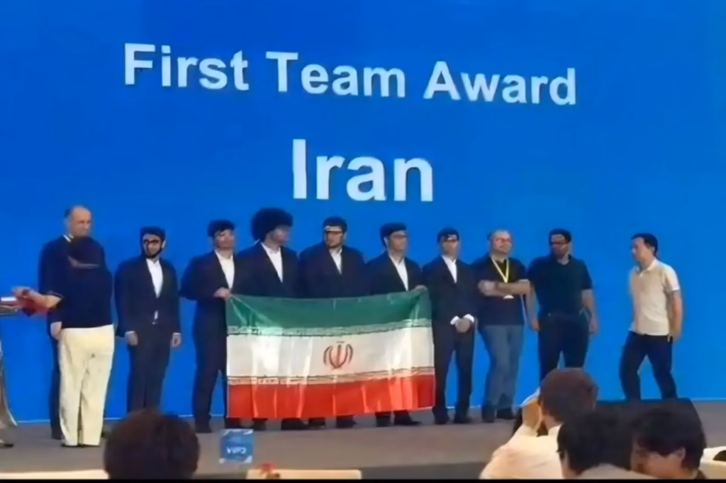 قهرمانی ایران در المپیاد بین‌المللی ریاضی چین؛ ۴ طلا و ۲ نقره برای تیم ملی